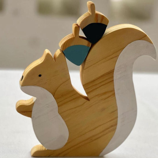 Ardilla con Nueces de Arrastre